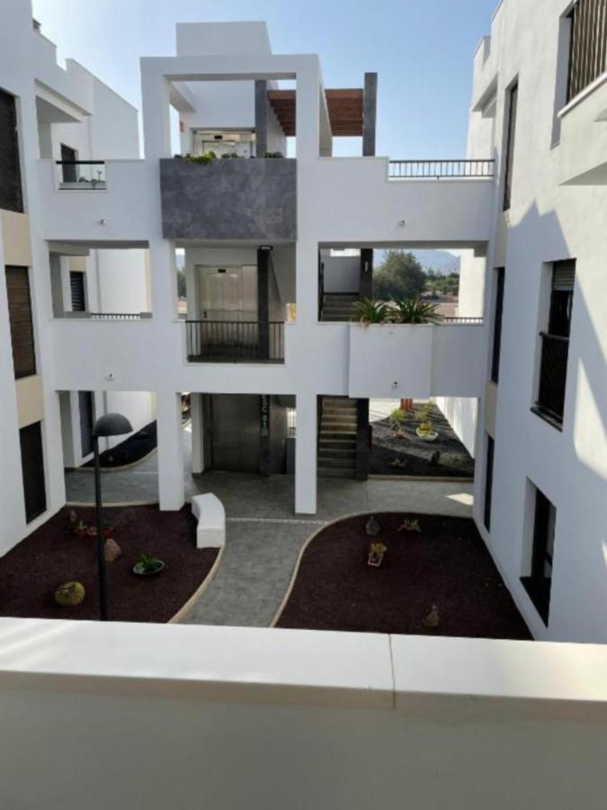 Green View Luxury Appartment In New Complex Pueblo Majorero Next To Golf Course 5 Min Walk From The Beach And Atlantico Shopping Centre In Caleta De Fuste Next To Cassino And Elba Sara Hotel 2 Bedrooms 2 Bathrooms Huge Terace! Ngoại thất bức ảnh