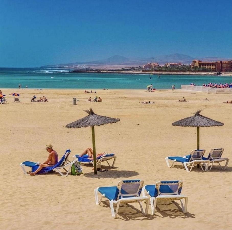 Green View Luxury Appartment In New Complex Pueblo Majorero Next To Golf Course 5 Min Walk From The Beach And Atlantico Shopping Centre In Caleta De Fuste Next To Cassino And Elba Sara Hotel 2 Bedrooms 2 Bathrooms Huge Terace! Ngoại thất bức ảnh